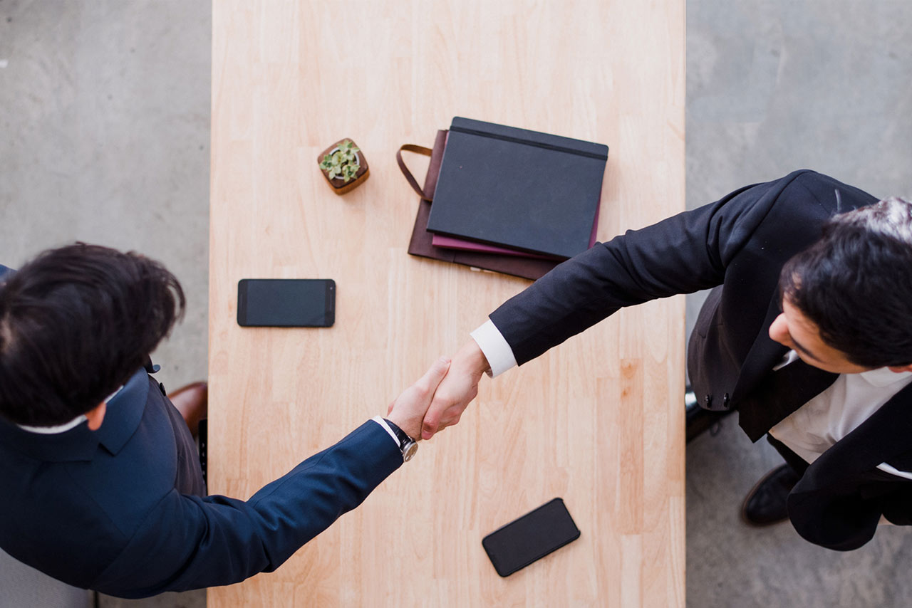 service-section-image-2